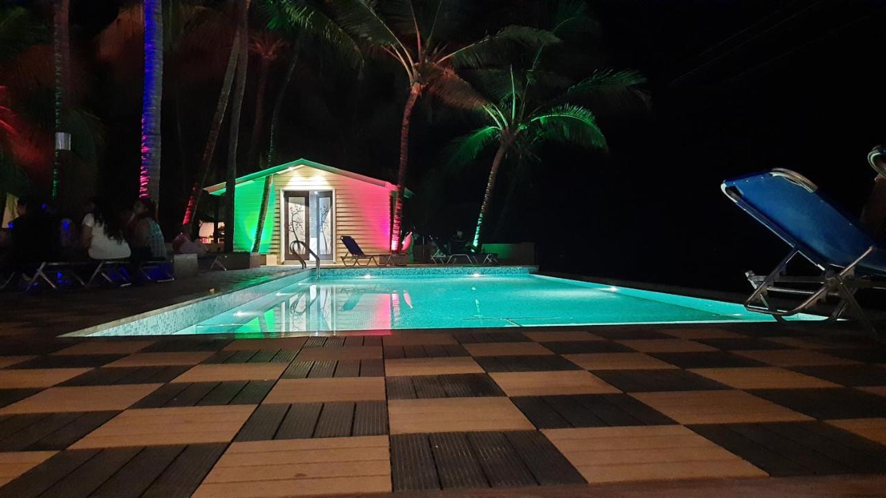 The Windmill Resorts Mālvan Exterior foto